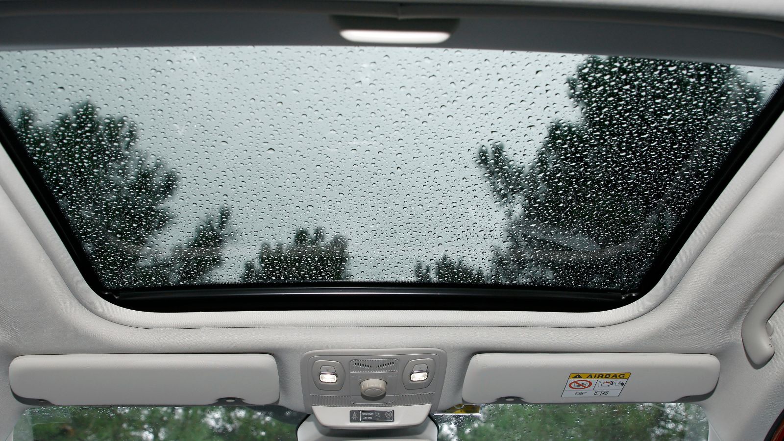 panoramic sunroof