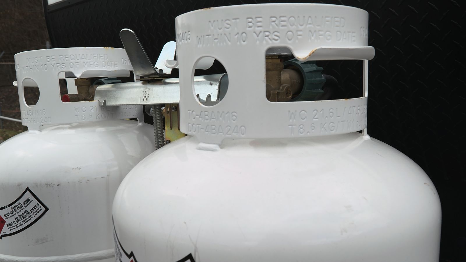 propane tanks