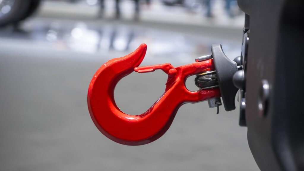 red towing hook
