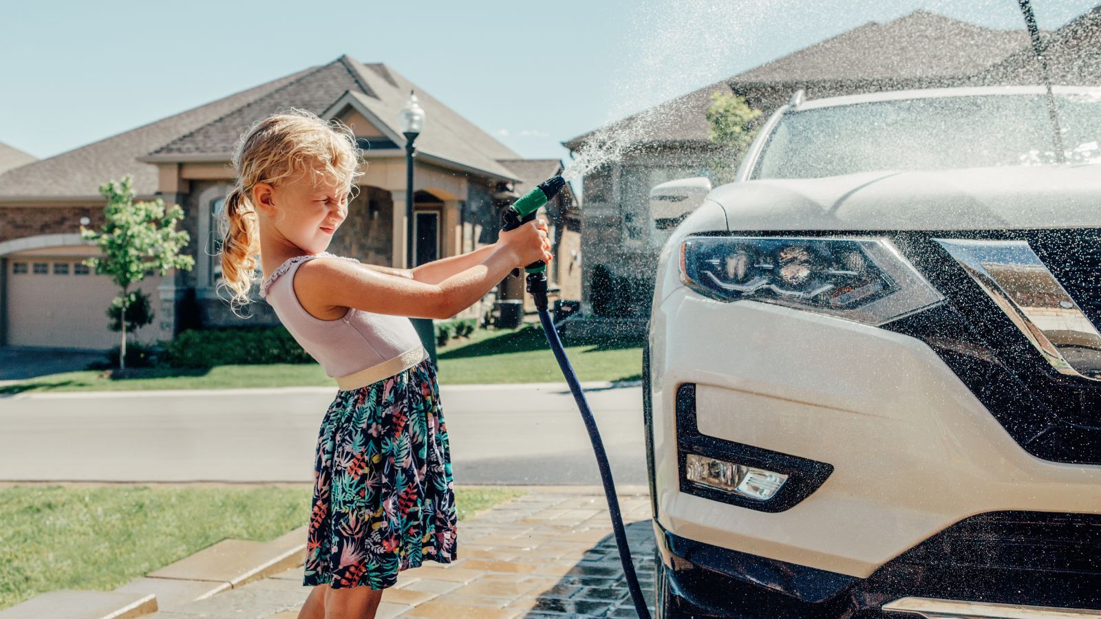 washing car