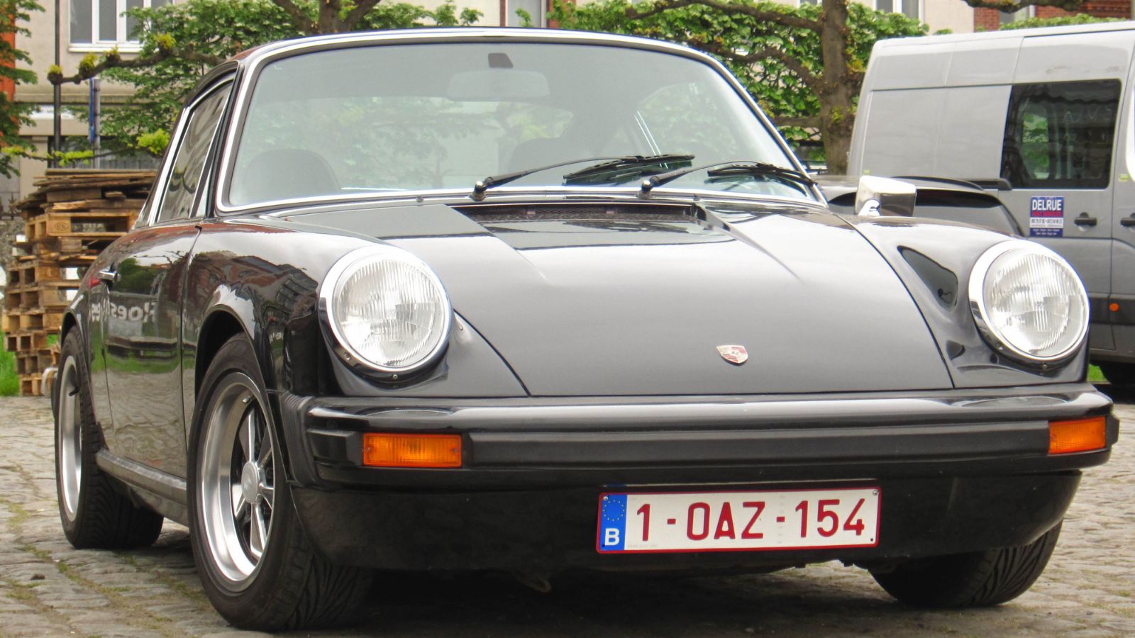 1976 Porsche 912E front