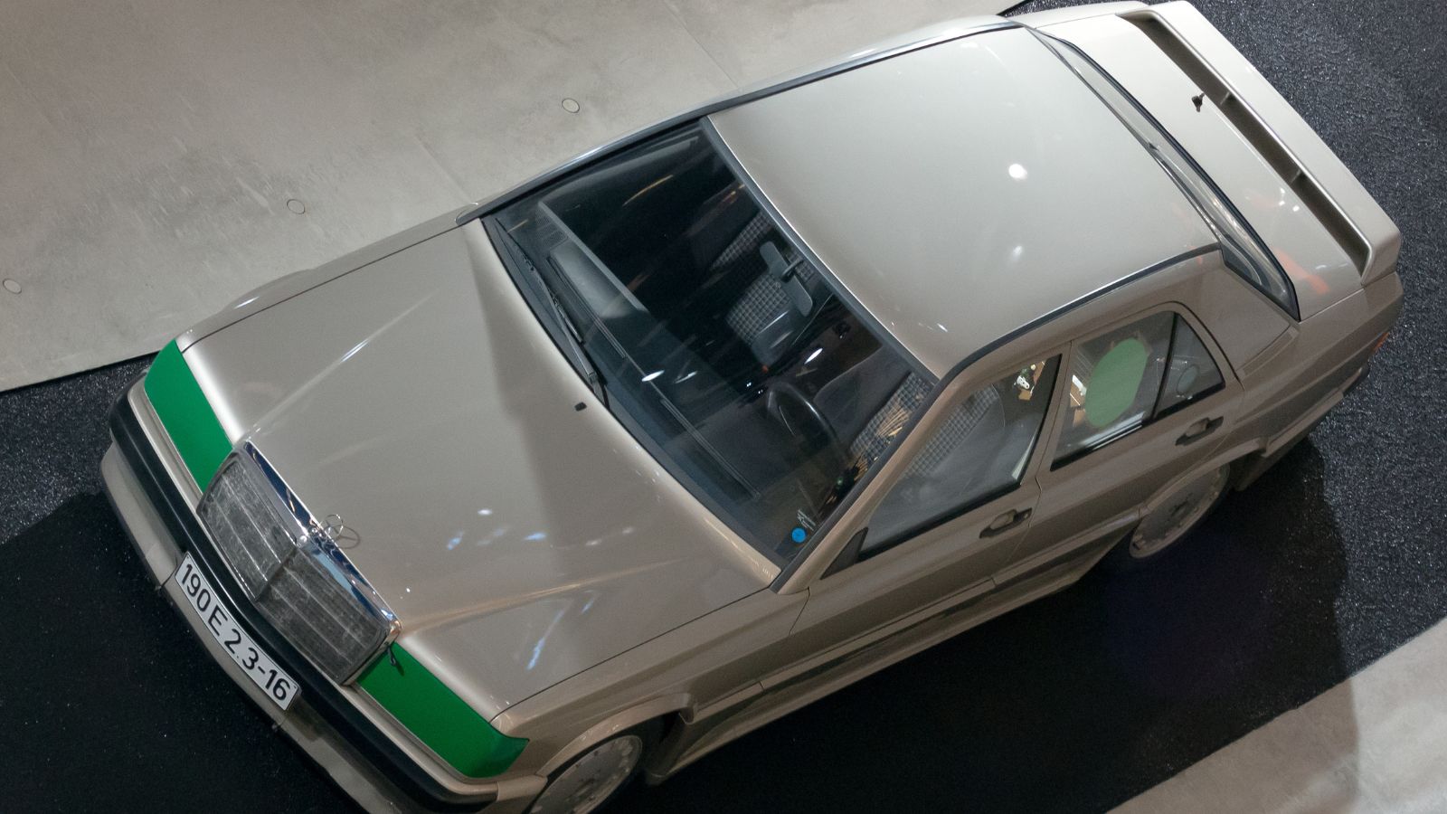 1983 Mercedes-Benz 190E 2.3-16
