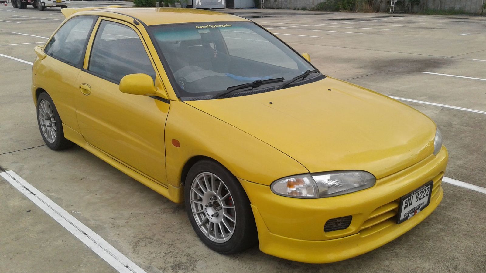 1992-1993 Mitsubishi Mirage Cyborg-R Hatchback