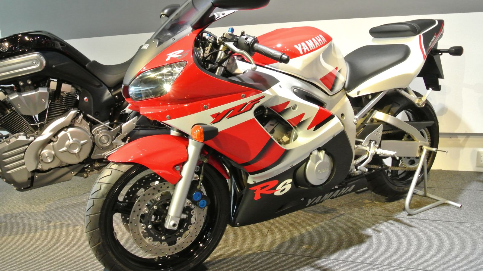 1999 Yamaha YZF-R6