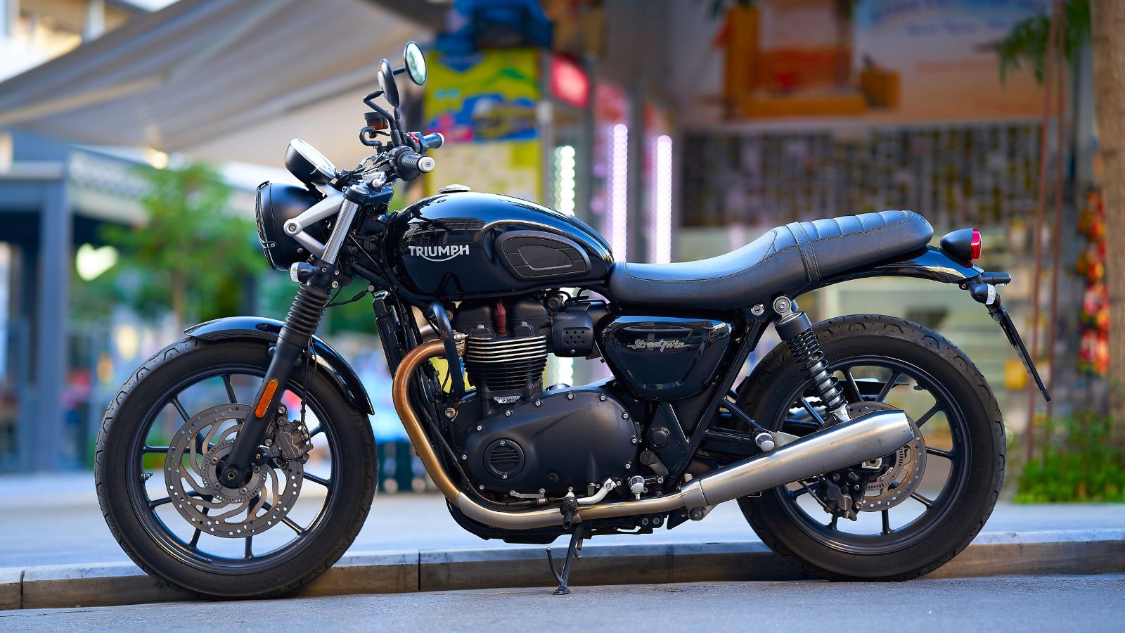 2016 Triumph Street Twin in Athens on 9-21-2023