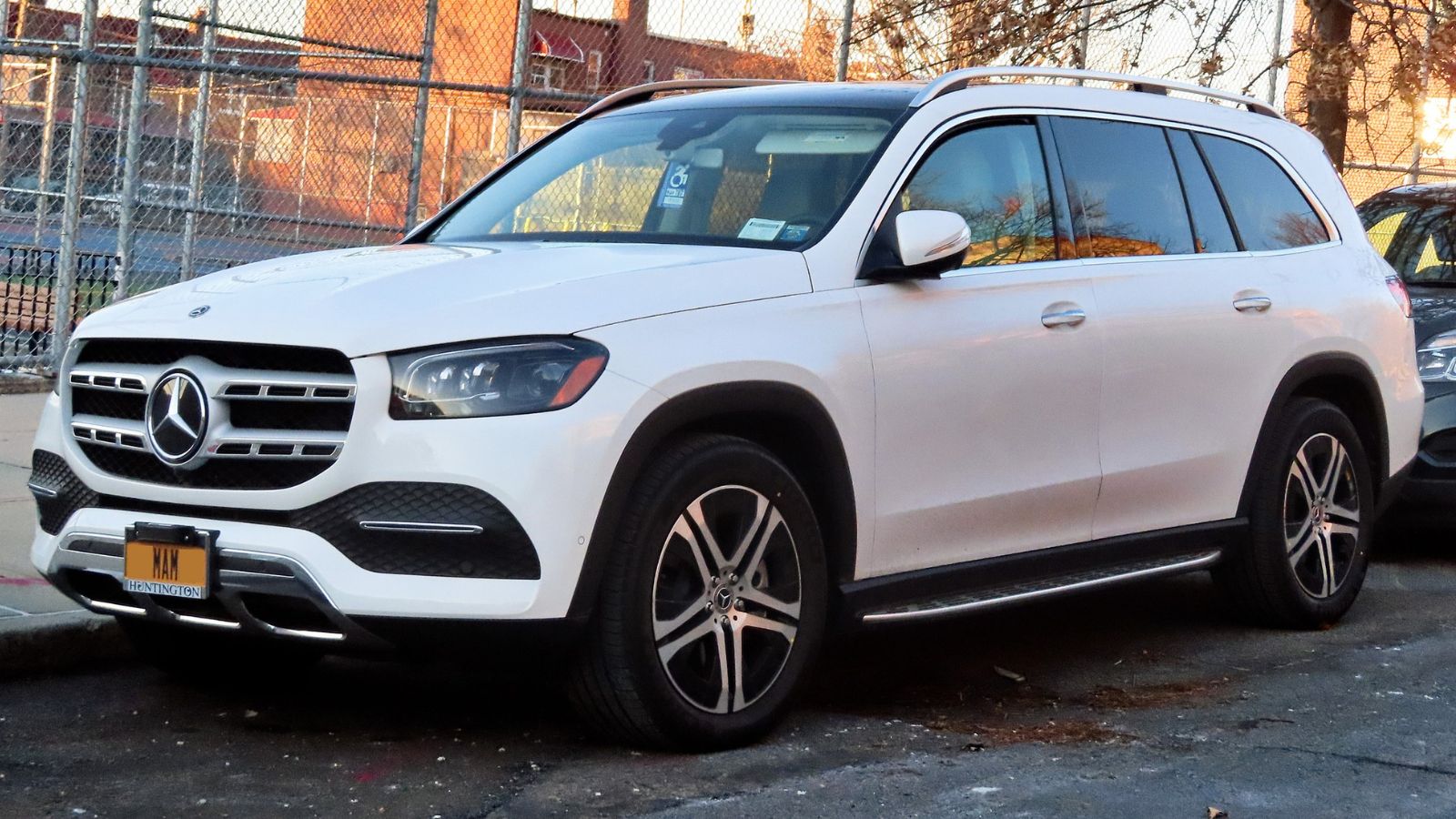 2020 Mercedes-Benz GLS 450, front 1.20.20