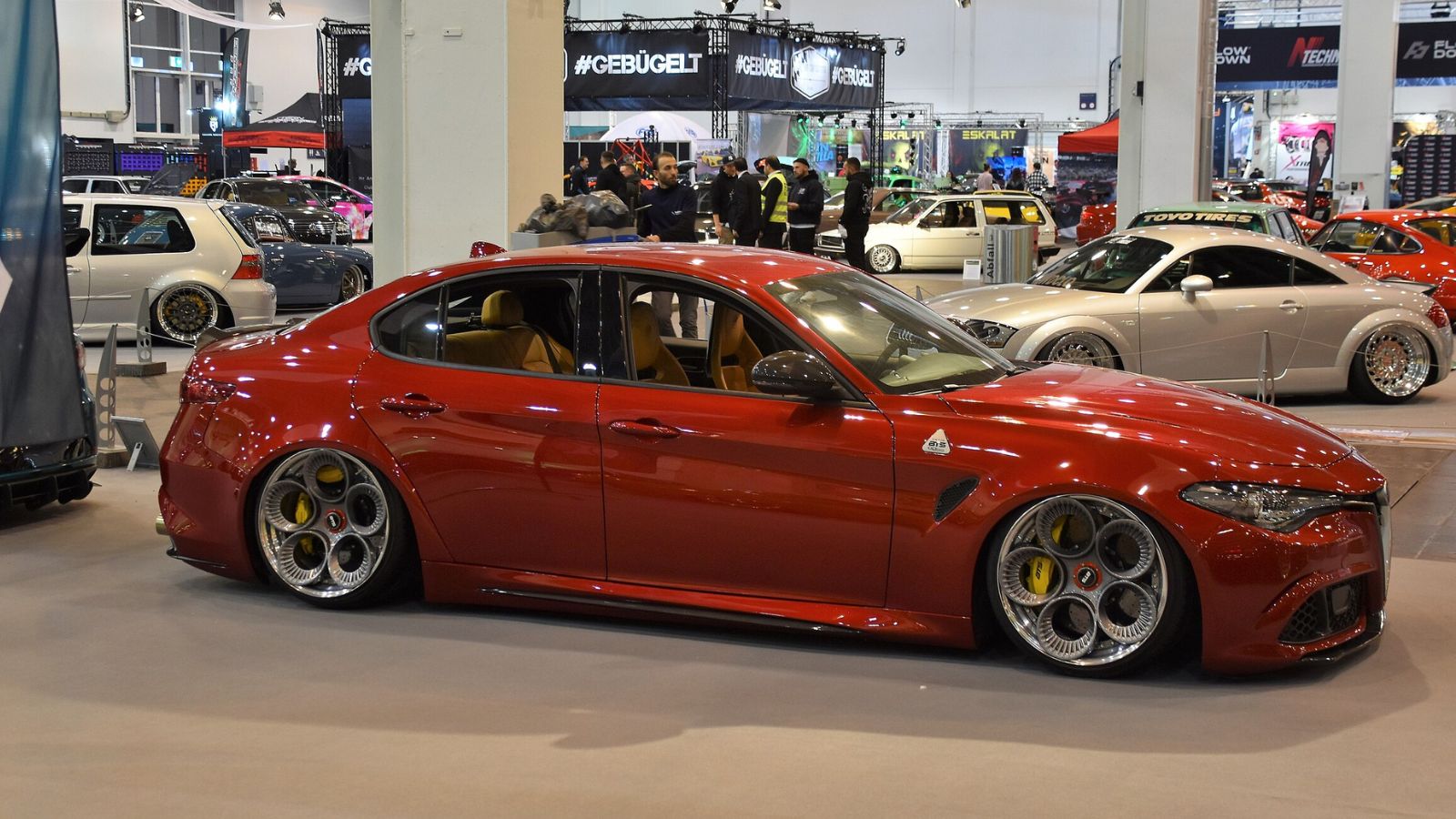 Alfa Romeo Giulia Quadrifoglio (2019) (52566428459)