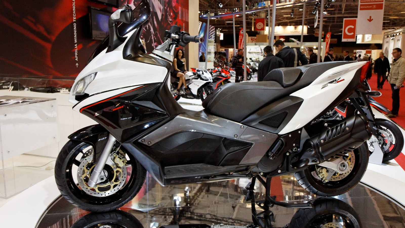 Aprilia SRV 850