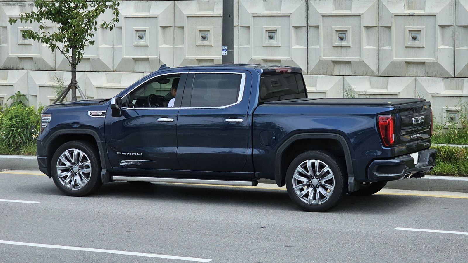 GMC Sierra 1500 Denali 6.2L