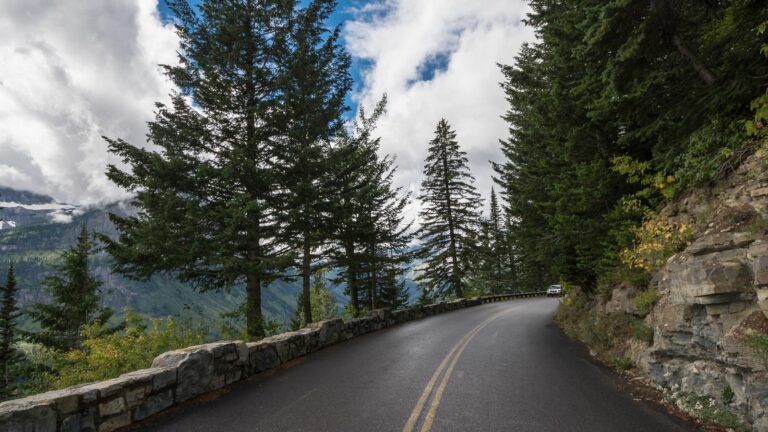 Going to the Sun Road - Glacier National Park Montana (33442621821)