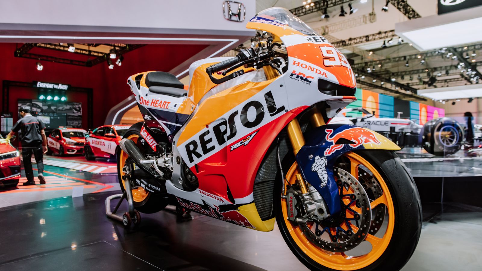 Honda RC213V