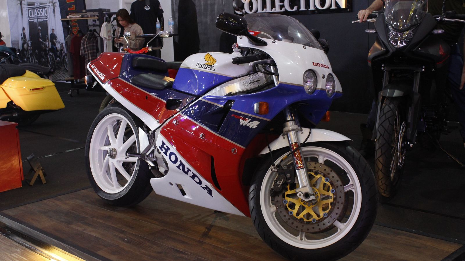 Honda vfr750r