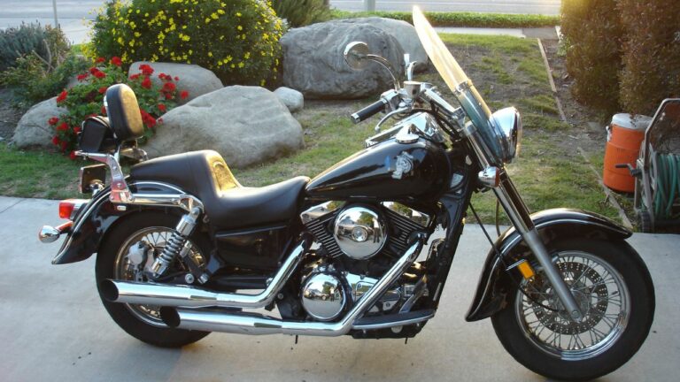 Kawasaki Vulcan 1500 (2000)