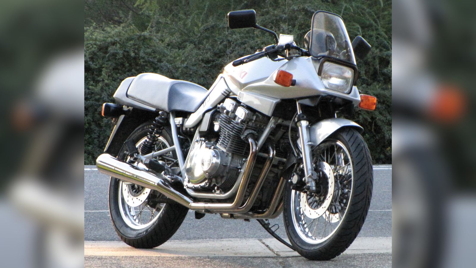 Suzuki Katana 1100