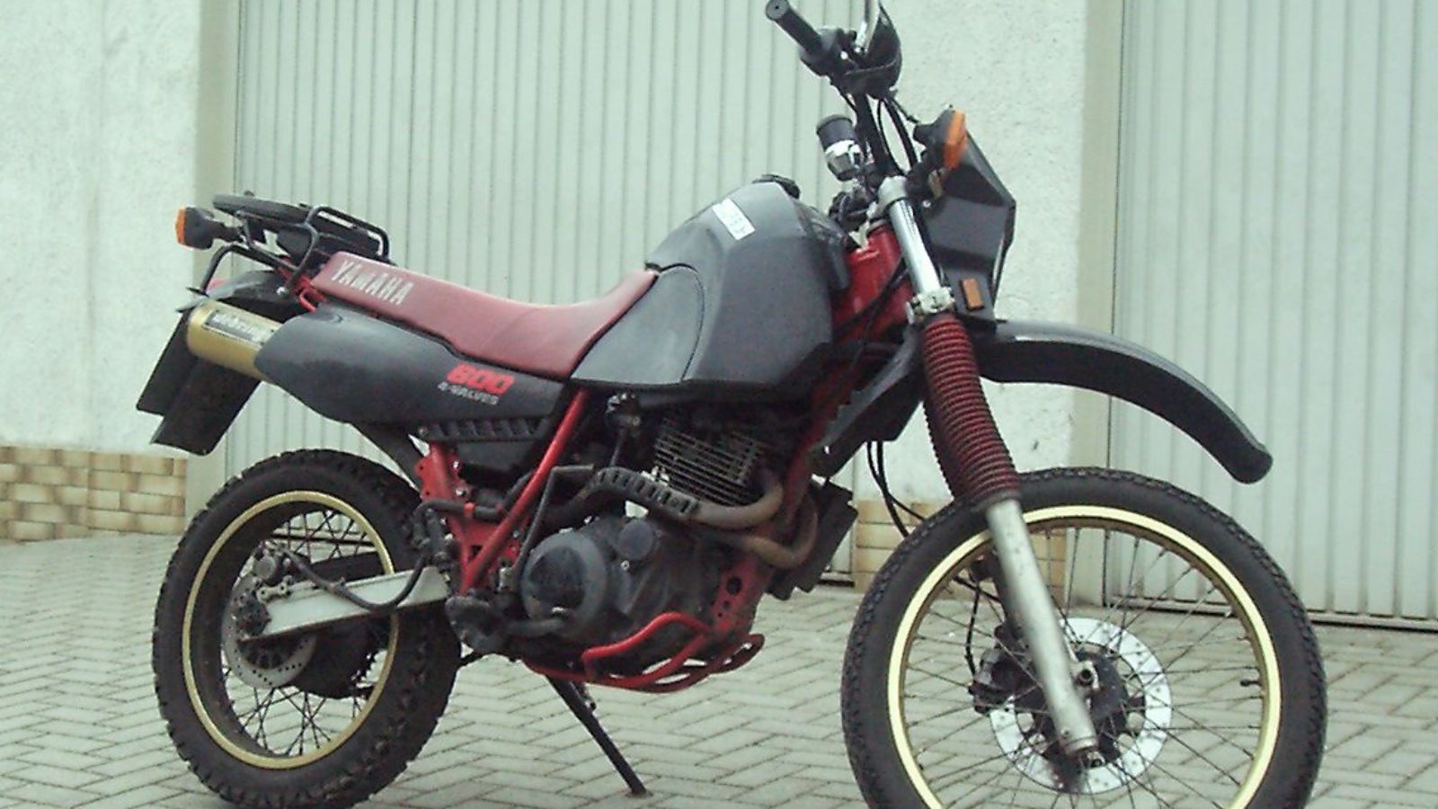 Yamaha XT 600 (Bj. 1987)