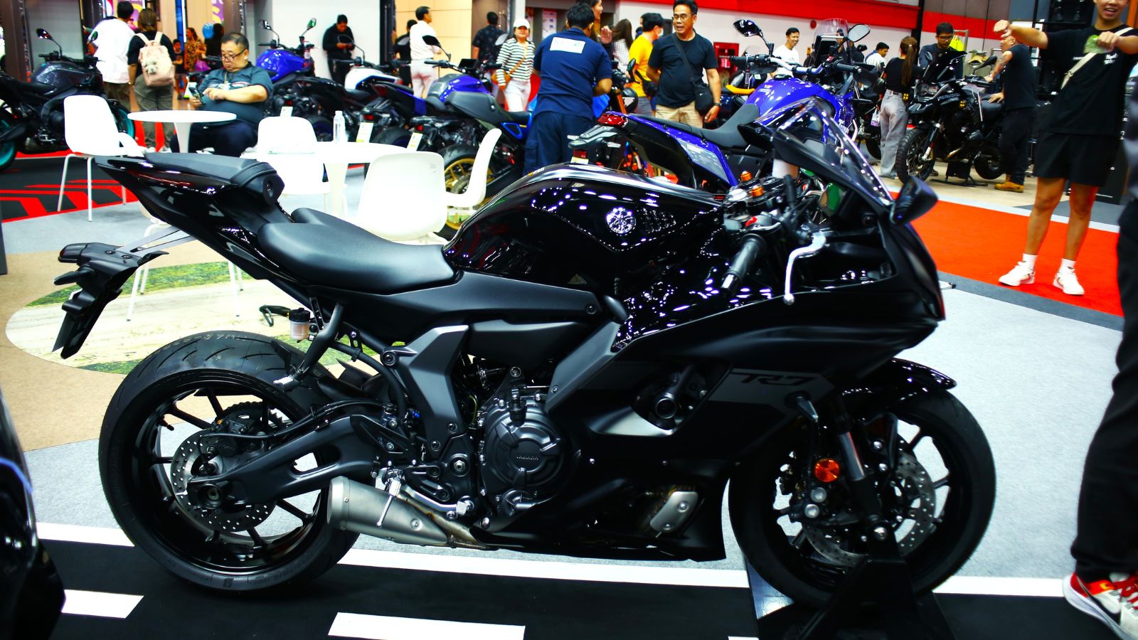 Yamaha YZF-R7