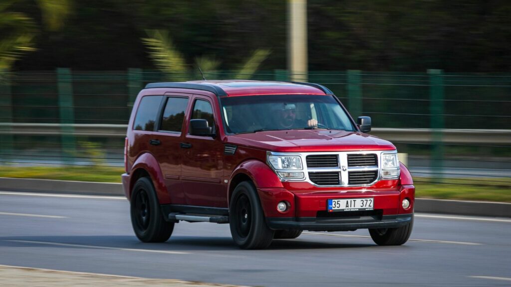 red Dodge Nitro