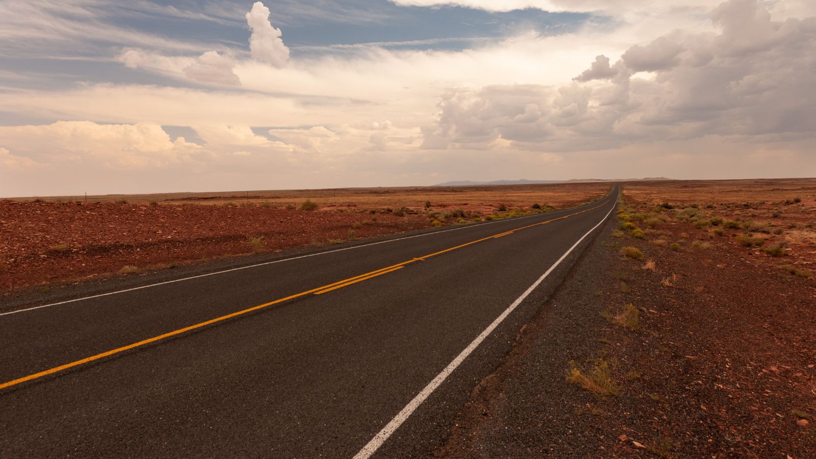 route 66, on the route from chicago to santa monica - los angeles