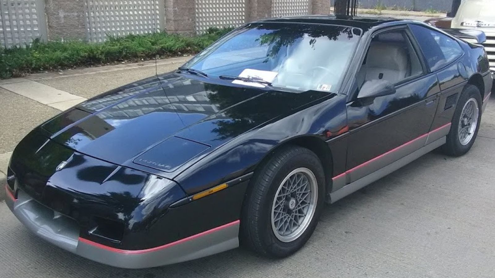 1986-1988 Pontiac Fiero GT