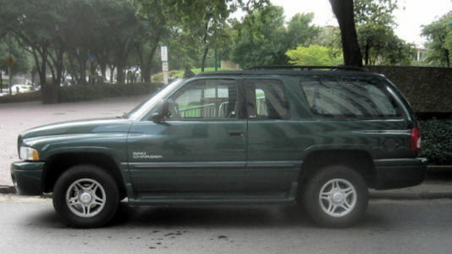 9 Pickup Trucks That Looked Tough—but Failed Where It Mattered
