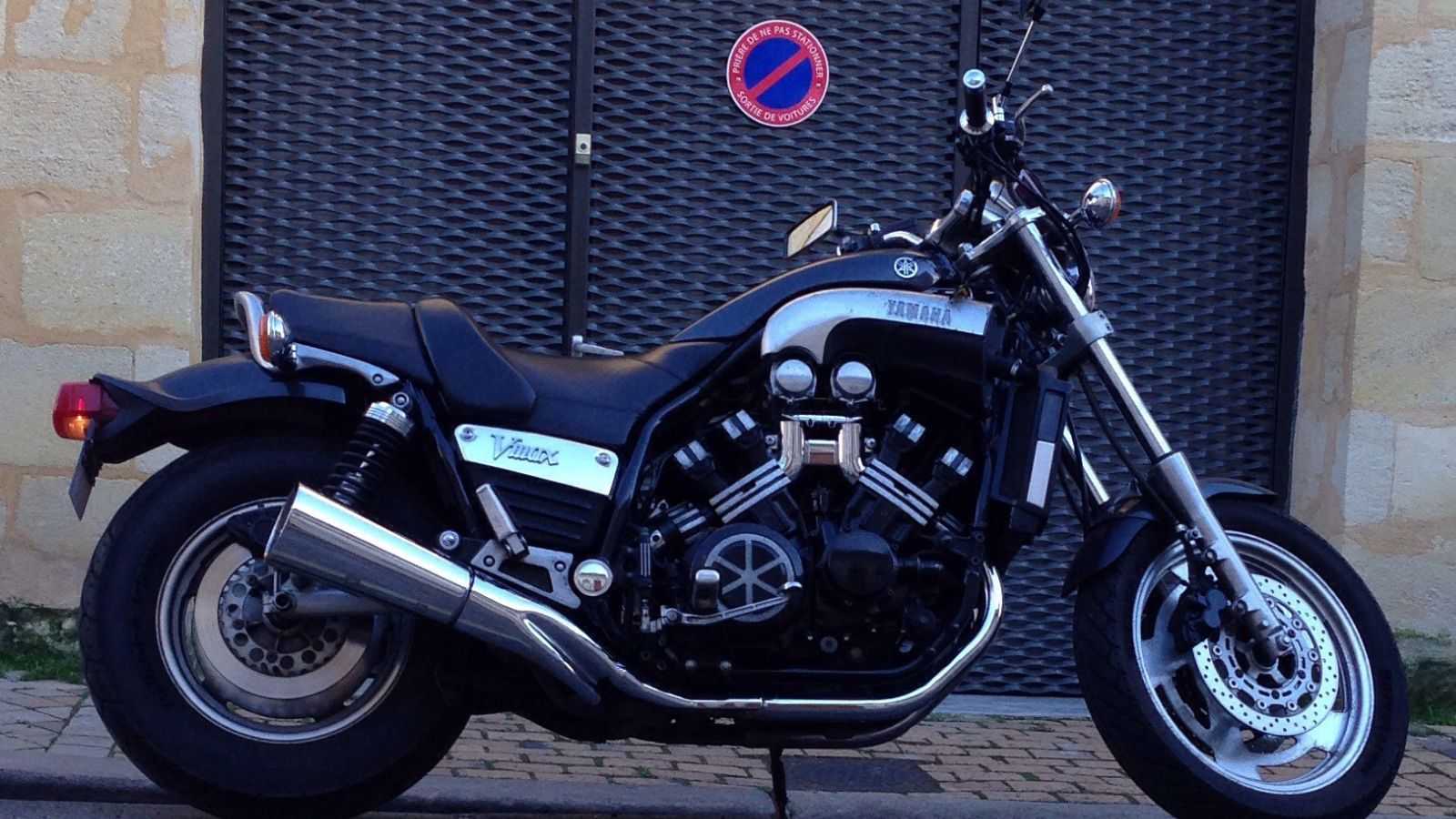 Yamaha Vmax 1200